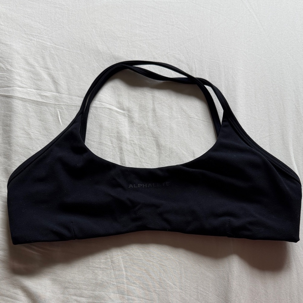 Alphalete Aura Strappy Bra Black small